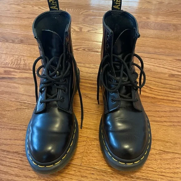 Dr. Martens | Shoes | Doc Martins Size 7 Mens Or 8 2 Womens  display picture 2